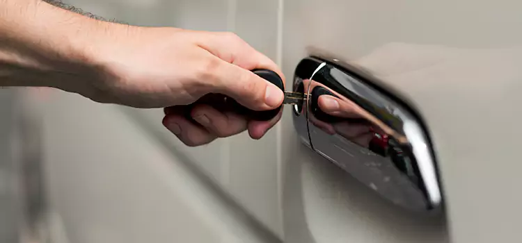 Why Choose Our Auto Locksmith Team in Suffolk, VA?